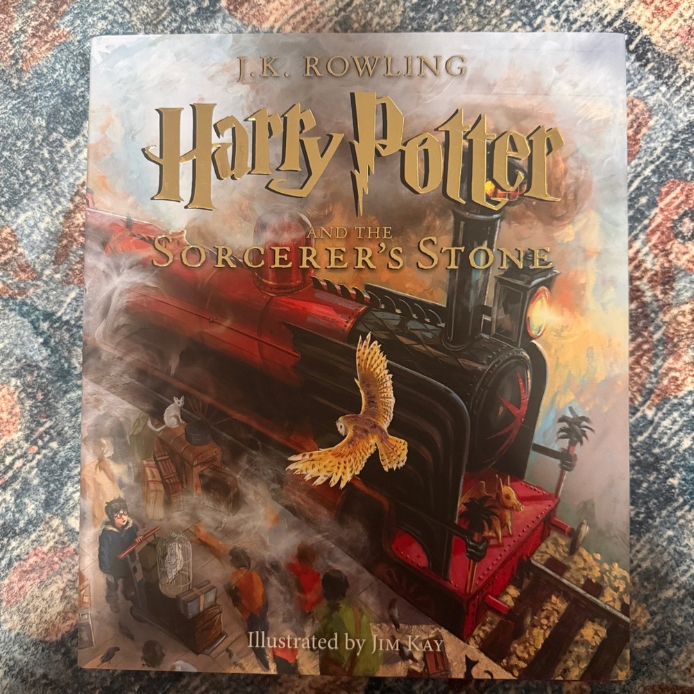 Harry Potter and the Sorcerer's Stone Illustrated Edition NWT